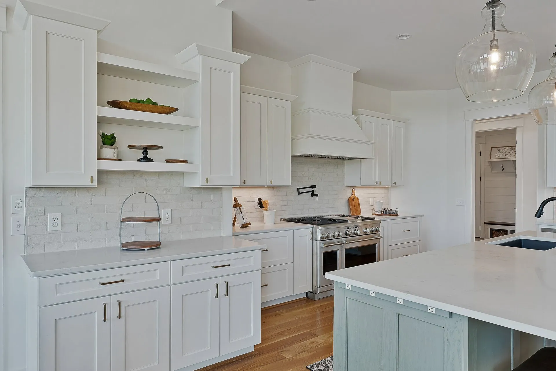 Virtual tour perspective showing open concept living area